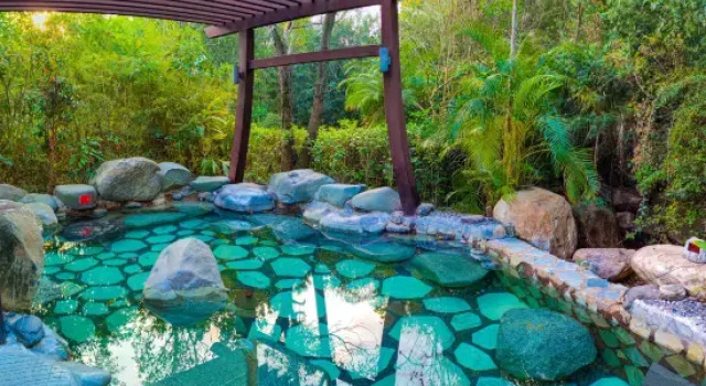Taishan YiHe LanYue Villa (YiHe Hot Spring Town)
