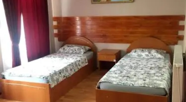 Pensiunea Oprel, Prenota Hotel Hotel economici a Dolj