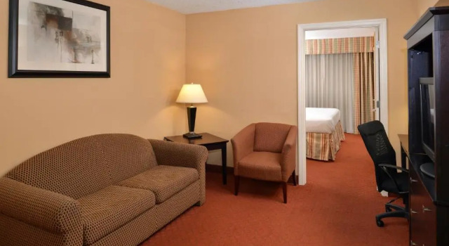 Люкс Holiday Inn Martinsburg by IHG