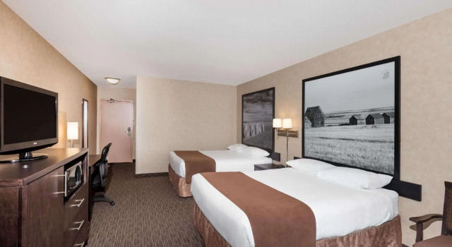 Standardní Čtyřlůžkový pokoj Ramada by Wyndham Estevan