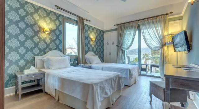 Luksusowy dwuosobowy pokój i balkonem Antmare Hotel