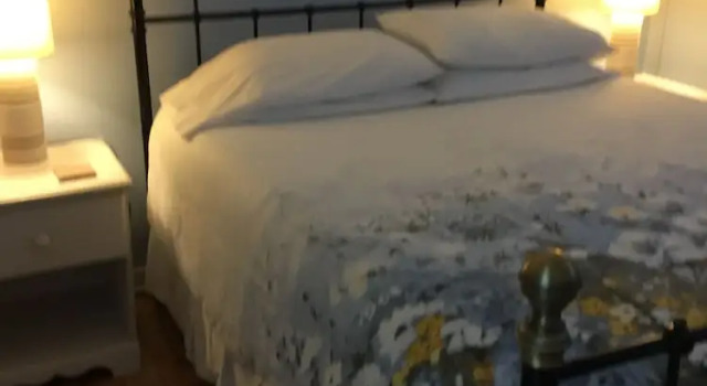 Коттедж Deluxe Dreamweavers Cottages and Vacation Homes