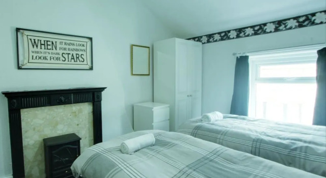 The Bromley Central Holiday Home, Забронировать Отель Отели Блэкпул 3 звезды, рядом с Конференц-центр Winter Gardens, 3*