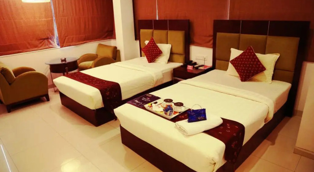 Treebo Trend Bhairavee Exclusive Residency, Забронировать Отель Отели Aundh с парковкой, Парковка
