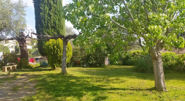 Maison de 3 chambres avec jardin clos et wifi a Autignac