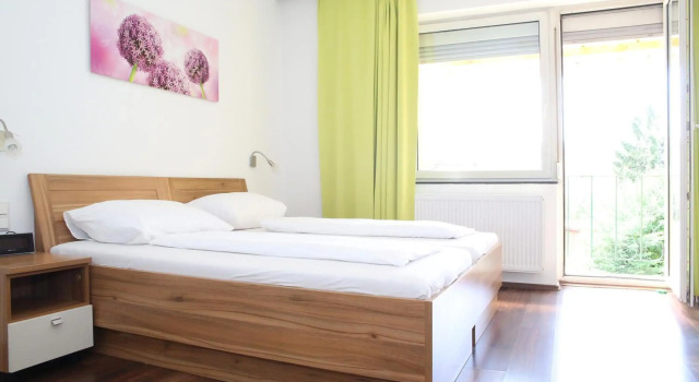 Hotel - Restaurant Valley Rose, Prenota Hotel 22. Donaustadt Vienna