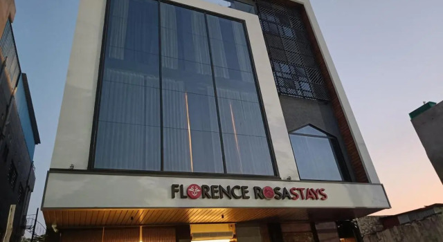 Rosastays Hisar Florence, Забронировать Отель Хисар штат Харьяна