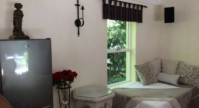 Camelot in Constantia, Забронировать Вилла Отели Константия 3 звезды, рядом с Constantia Village, 3*