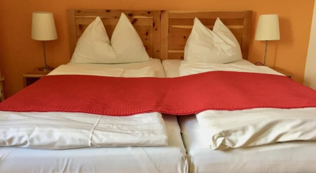 Stift St. Georgen am Längsee, Buchen Sie Hotel St. Georgen am Längsee Mittelkärnten