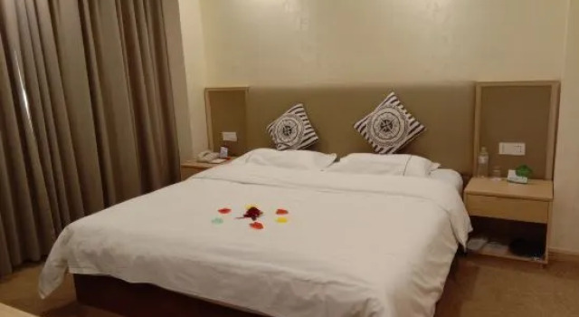 Люкс Business Jinshui Hot Spring Hotel