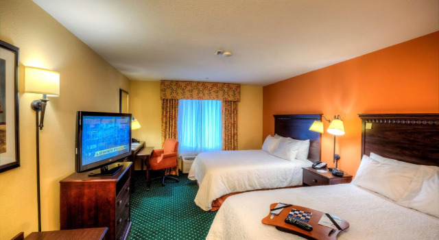 Четырёхместный номер Standard Hampton Inn & Suites Sacramento-Elk Grove Laguna I-5