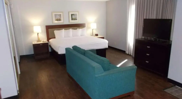 Люкс SureStay Studio by Best Western Pensacola