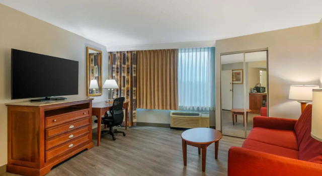 Люкс DoubleTree by Hilton Jefferson City