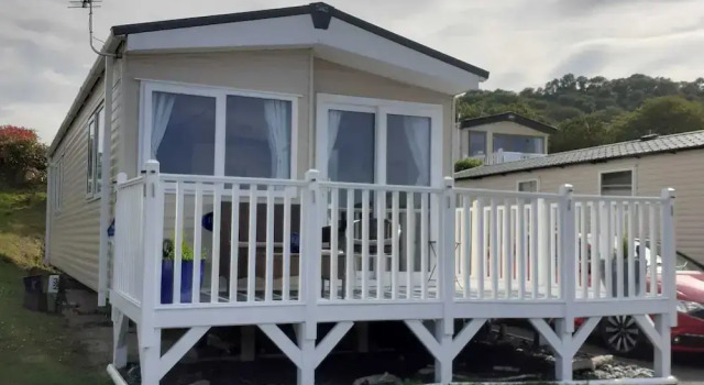 Cozy Chalet Sleeps 4 With Garden, Prenota Chalet Hotel a Dyfed con parcheggio, Parcheggio