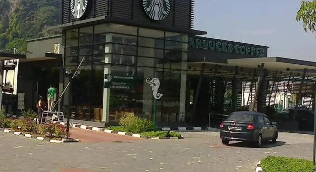 Alpine Village Sunway by Jeffrey Homestay