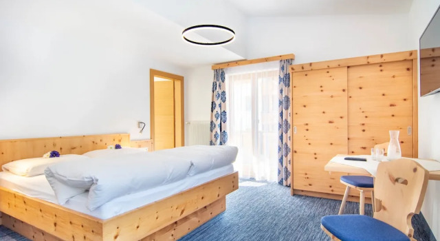 Köcks B 'n B, Rezervovat Penzión se snídaní Hotely v Tyrolsko se snídaní, Snídaně