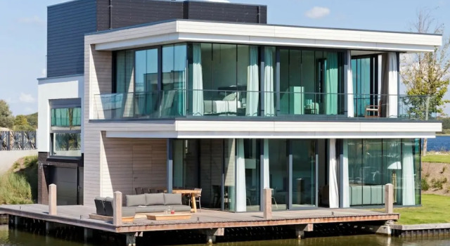 Luxurious Villa with Sunshower, 3 Bathrooms Near Veerse Meer, Rezervovat Vila Hotely v Walcheren s parkováním, Parkování