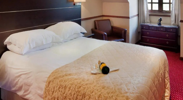 Номер Standard Hollies Hotel