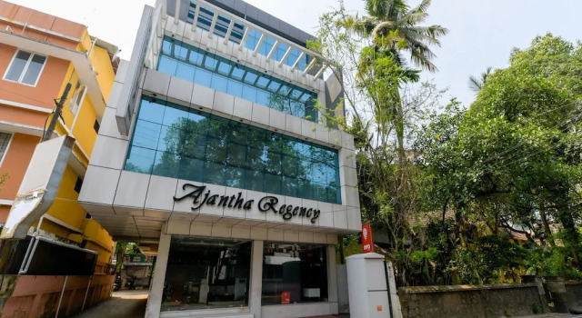 OYO 7188 Ajantha Regency