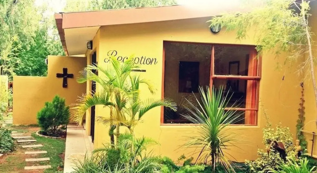 At Home Guesthouse, Prenota Affittacamere Upington Augrabies Falls National Park
