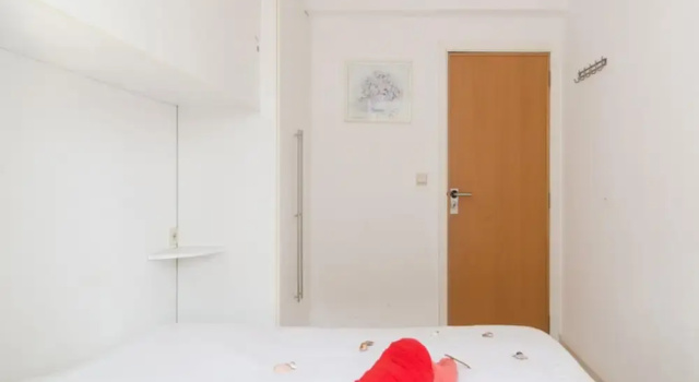 Apartment With Harbour Chanel View, Rezerwuj Apartament Hotele w Bruksela z parkingiem, Parking