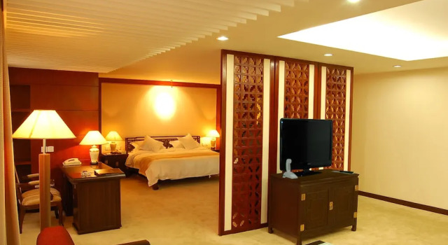 Camera Deluxe Garden Hotel