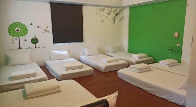 Семейный номер Standard Donghe surf shop & Hostel