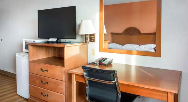 Двухместный номер Deluxe Motel 6-Wilsonville, OR - Portland