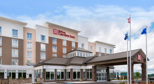Hilton Garden Inn Bristol, Rezerwuj Hotel Hotele w Bristol z basenem, Basen