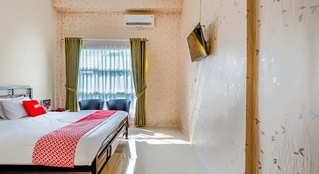 Deluxe chambre OYO 3434 Penginapan Keluarga Syariah