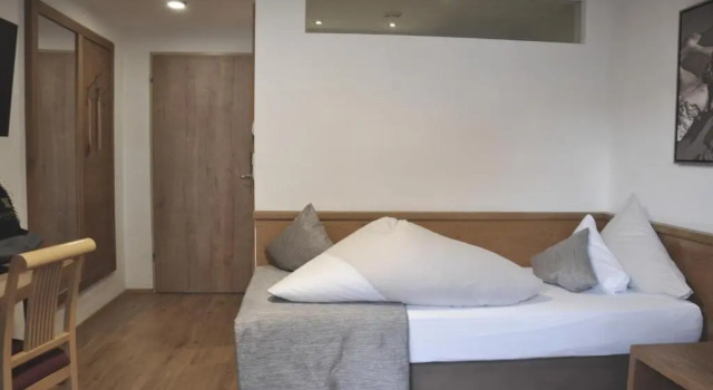 Номер Economy Hotel Brugger