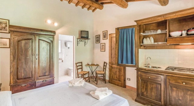 Beautiful Apartment in Castiglione D.lago PG With Wifi and Outdoor Swimming Pool