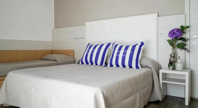 Трёхместный номер Standard Hotel Vernel
