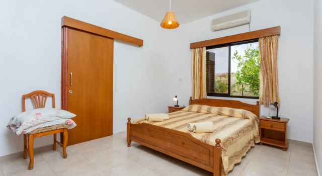 Villa Eleni Large Private Pool Walk to Beach Sea Views A C Wifi Car Not Required Eco-friendly - 1840, Rezerwuj Willa Hotele 3-gwiazdkowe w Peja, 3*