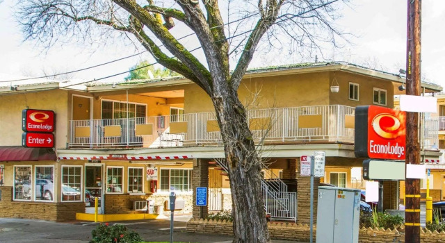 Номер Standard Econo Lodge Sacramento Convention Center