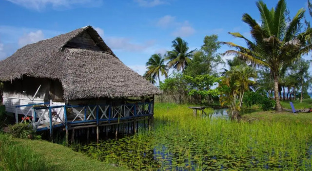Bungalow Hotel le Lagon