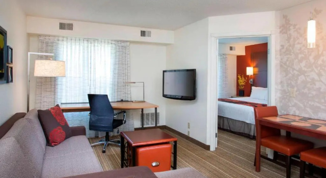 Люкс Residence Inn Rockford