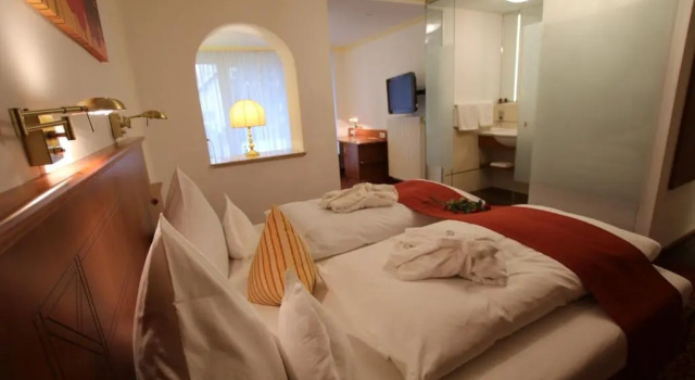 Двухместный номер Deluxe ANGERHOF Kur- und Thermenhotel