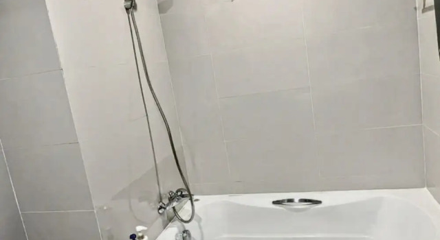 Номер Standard с 2 комнатами с балконом и с видом на бассейн Kris - Modern Spacious 2 Bedrooms Condo with Pool
