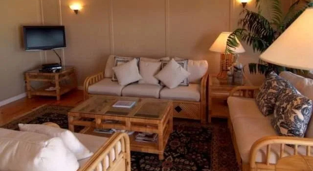 Barefoot Homes, Rezervovat Hotel Hotely v Bahamas Out Islands se snídaní, Snídaně