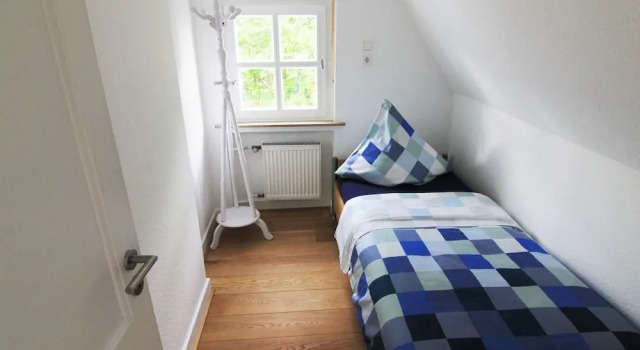 Luxus Ferienhaus Villa EMG Emsdetten nah Münster, Osnabrück, Rheine für Familien Gruppen bis 17 Personen, Pool, Whirlpool, Garten, Kamin, 6SZ, Забронировать Вилла Эмсдеттен Münsterland