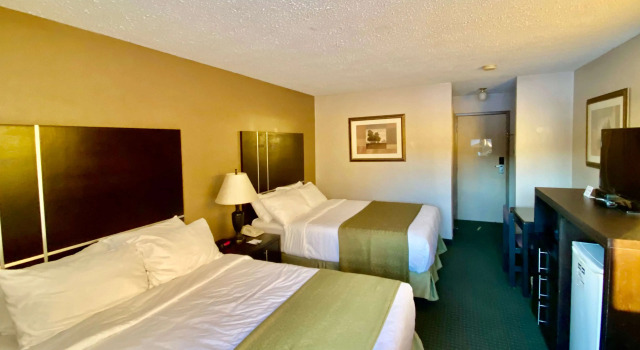 Quality Inn Whitecourt, Rezerwuj Hotel Whitecourt Alberta