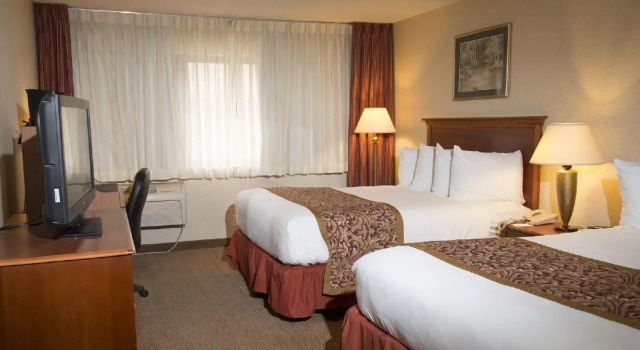 The Carlton Lodge, Réserver Hôtel Adrian Michigan