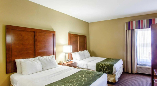 Люкс Comfort Suites Crossville