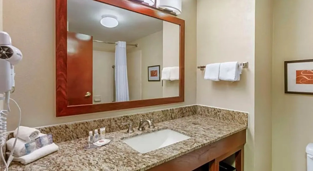 Номер Standard Comfort Inn & Suites Christiansburg I-81