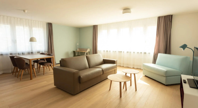 Апартаменты Superior EMA House Serviced Apartments Superior Downtown