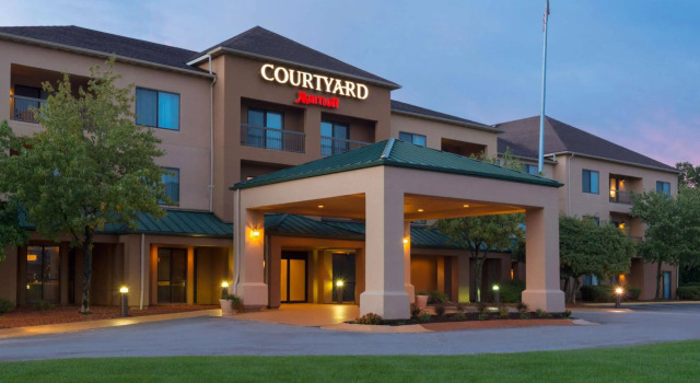 Courtyard Akron Fairlawn