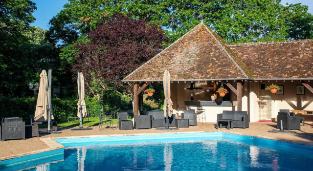 Le relais fleuri, Hôtel et restaurant Logis - Avallon, Book Hotel Avallon Morvan