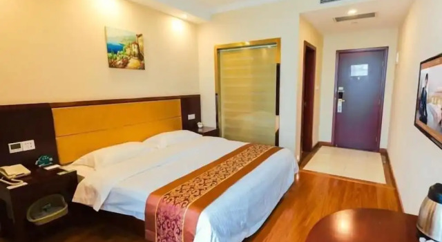 GreenTree Inn ShangHai JiaDing the South of F1 Circuit FangTai Hardware Market Express Hotel, Varaa Hotelli Jiading Shanghai