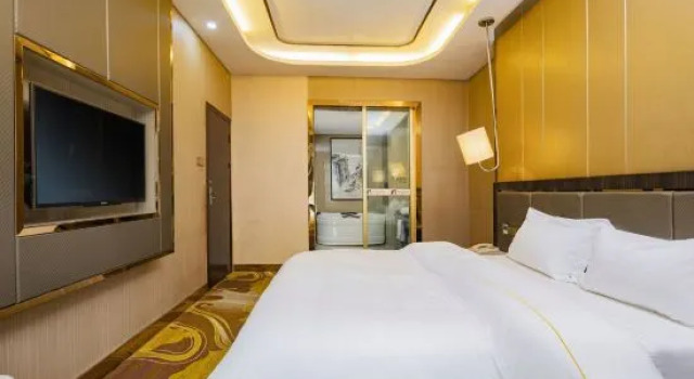 Люкс Premier Jinhuafu Hotel